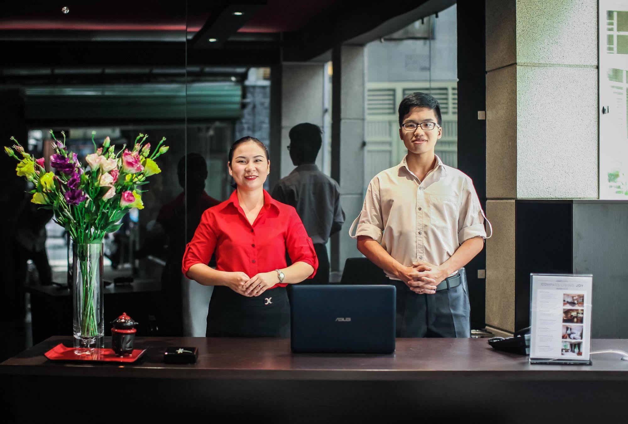 Compass Living Joy Aparthotel Ho Chi Minh-staden Exteriör bild