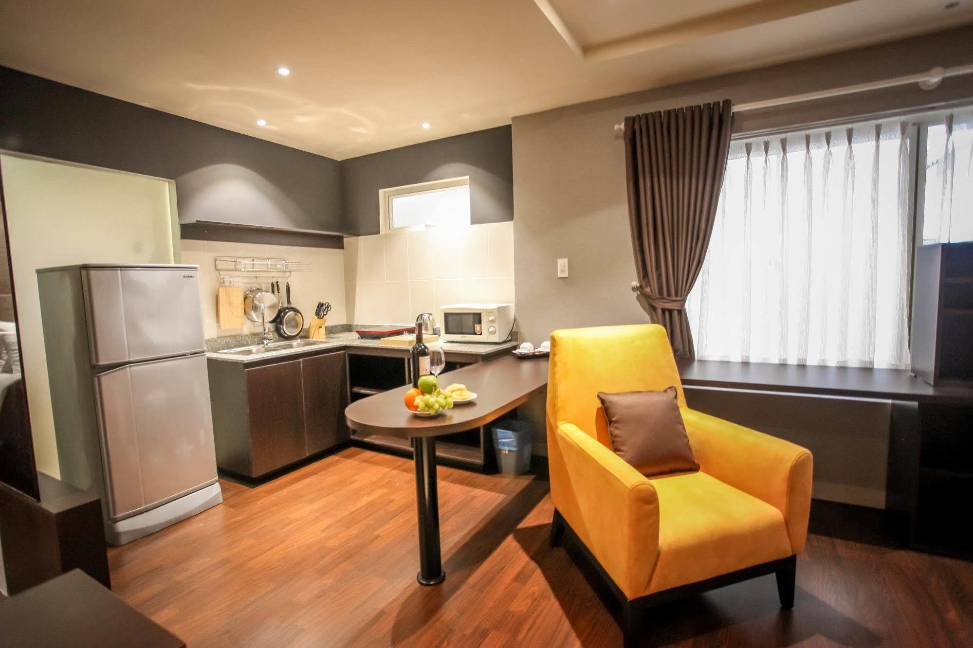 Compass Living Joy Aparthotel Ho Chi Minh-staden Exteriör bild
